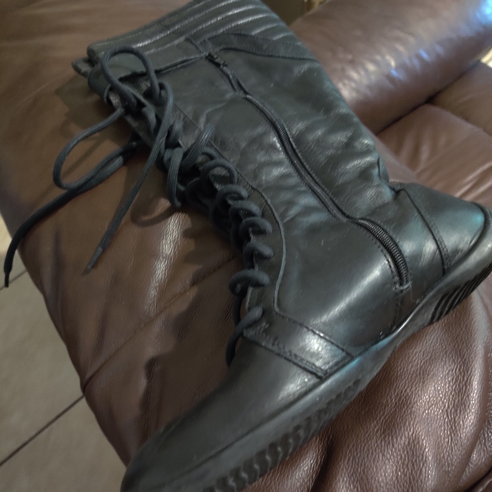 Black boots